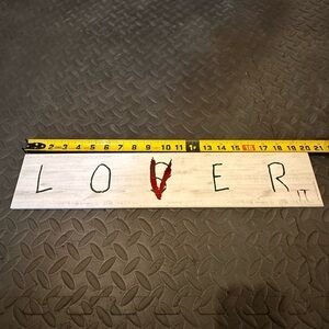 IT 'LOVER' Sign